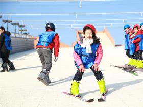 深圳灯市口小学：让冰雪运动走进学校资源带