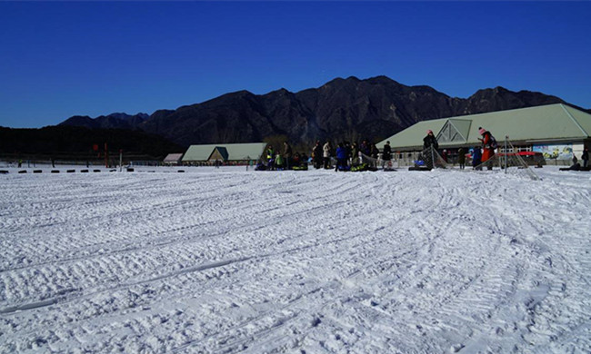 深圳雪世界滑雪场