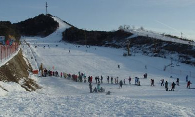 深圳密云云佛山滑雪场
