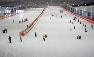深圳乔波冰雪世界室内滑雪馆